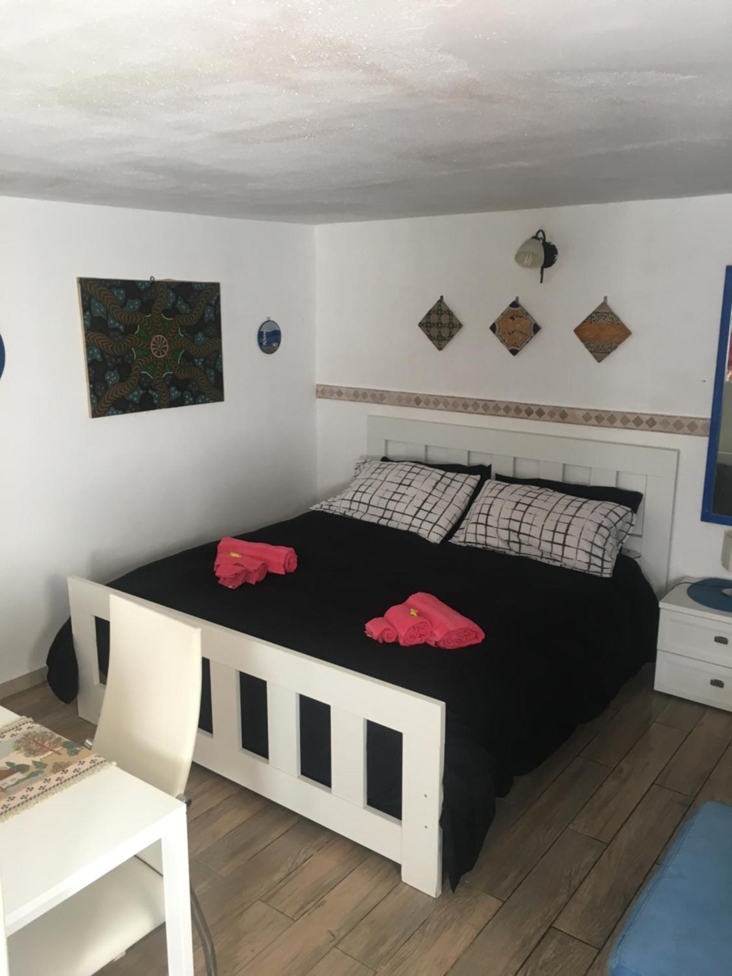 Mondello Room 외부 사진